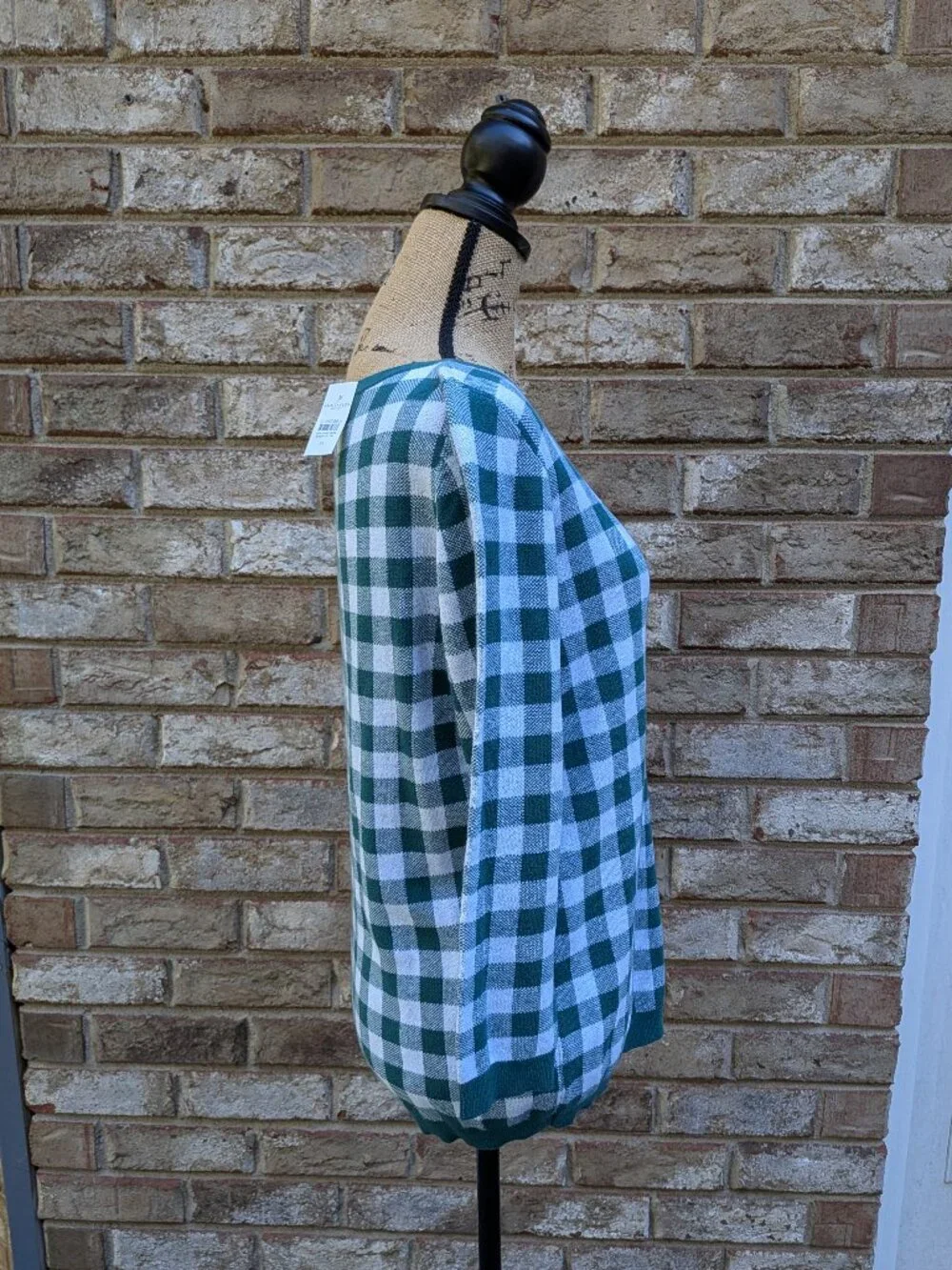 ⭐ NEW NWT Ann Taylor Factory white & green plaid sweater size Medium
